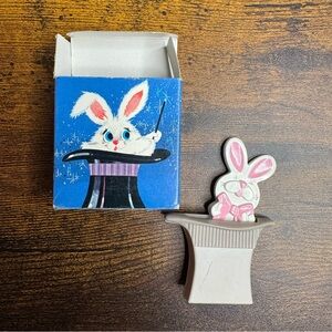 Avon Magic Rabbit Pin 1975 Plastic Easter Vintage Kitsch in Box